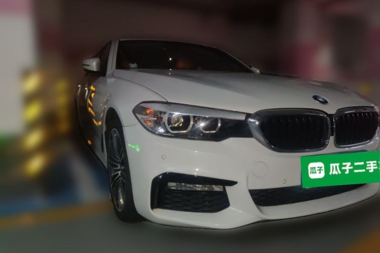 Used BMW 5 Series 2018 530Li Leading Model M Sport Package Rear Right 45 Deg