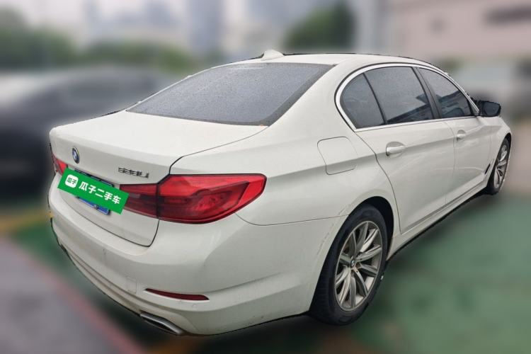 Used BMW 5 Series 2018 528Li Launch Special Edition Rear Right 45 Deg