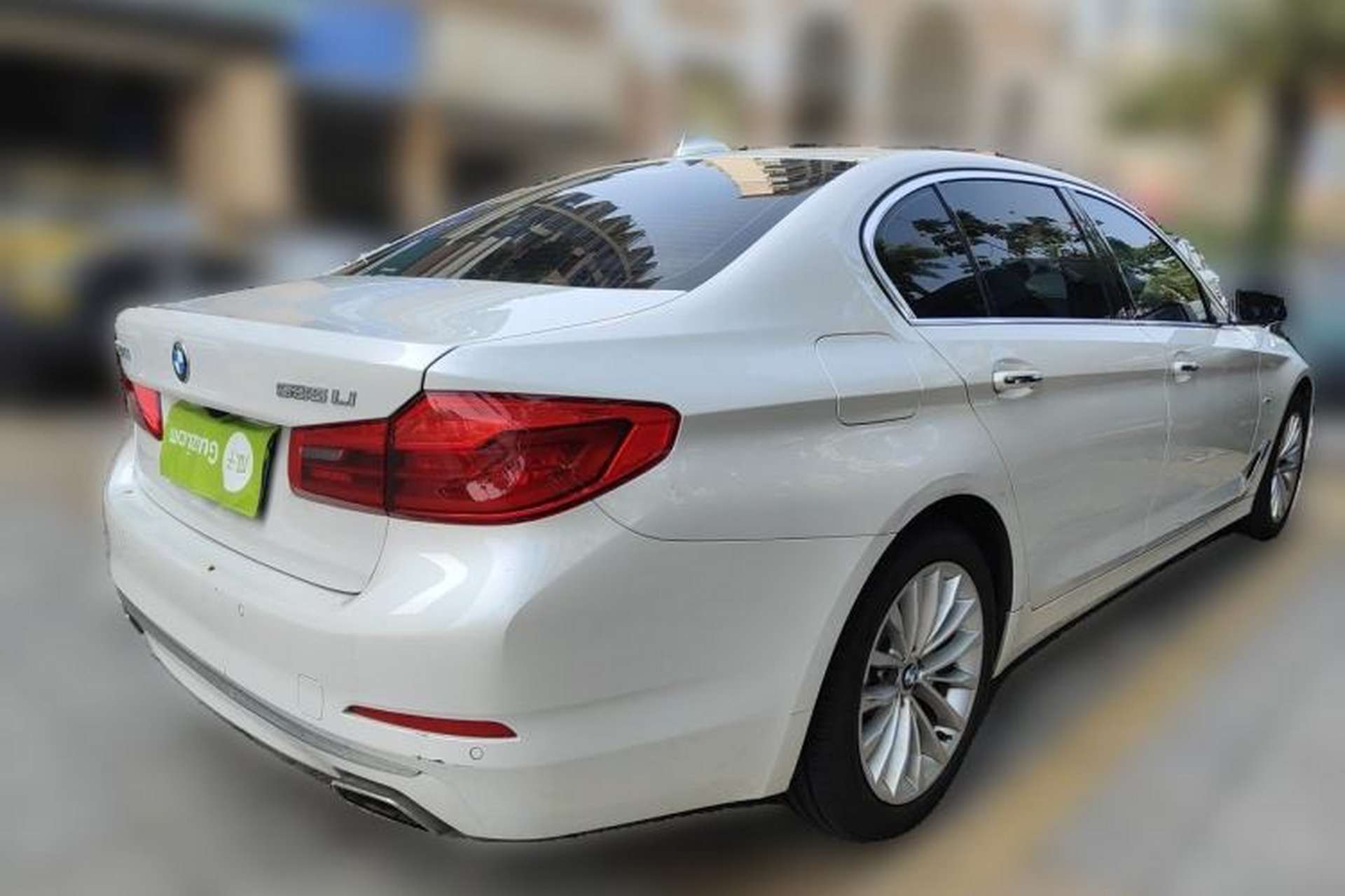 Used BMW 5 Series 2018 525Li Luxury Package Rear Right 45 Deg