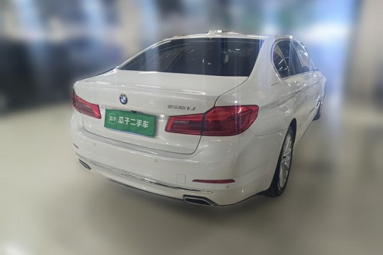 Used BMW 5 Series 2018 525Li Luxury Package Rear Right 45 Deg