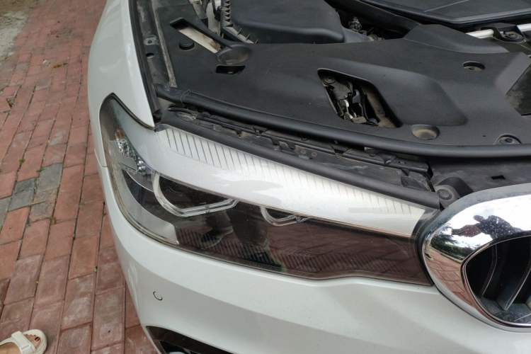 Used BMW 5 Series 2018 530Li xDrive M Sport Package Right Front Headlight