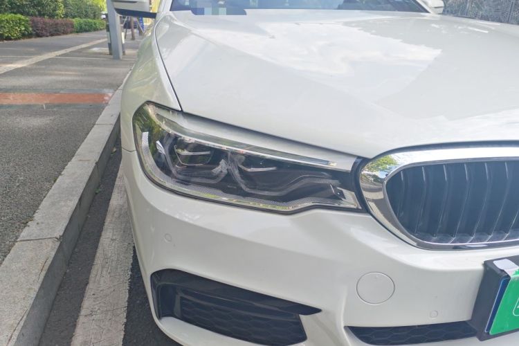 Used BMW 5 Series 2018 Restyled 530Li Leading Edition M Sport Package Right Front Headlight
