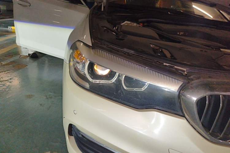 Used BMW 5 Series 2018 528Li Launch Special Edition Right Front Headlight