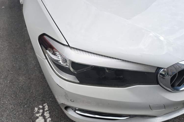 Used BMW 5 Series 2018 Revised Version 530Li Leading Edition Luxury Package Right Front Headlight