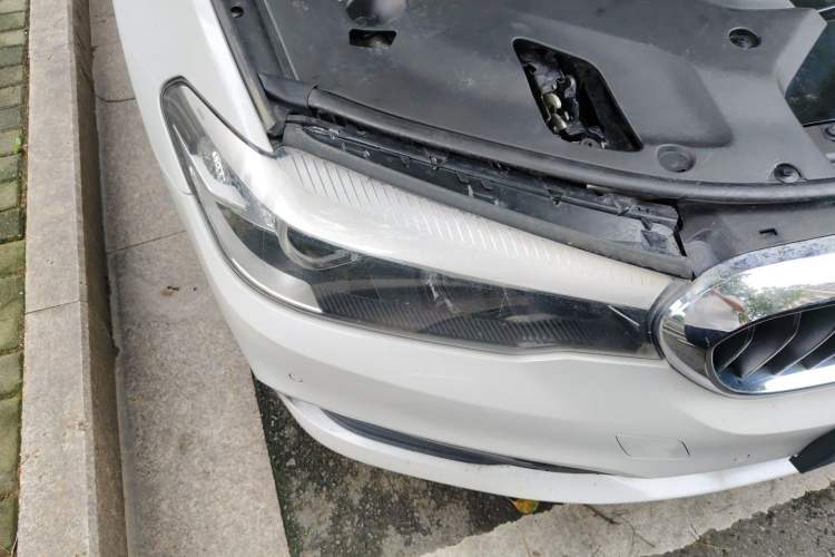 Used BMW 5 Series 2018 528Li Launch Special Edition Right Front Headlight
