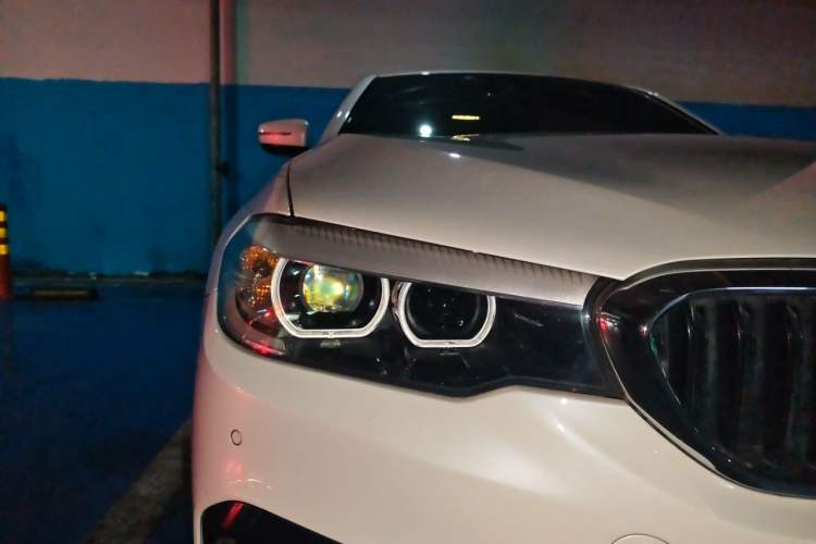 Used BMW 5 Series 2018 525Li M Sport Package Right Front Headlight