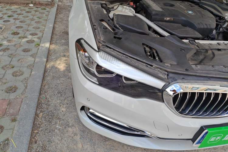 Used BMW 5 Series 2018 530Li Leading Edition Luxury Package Right Front Headlight