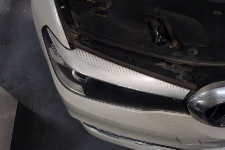 Used BMW 5 Series 2018 525Li Luxury Package Right Front Headlight