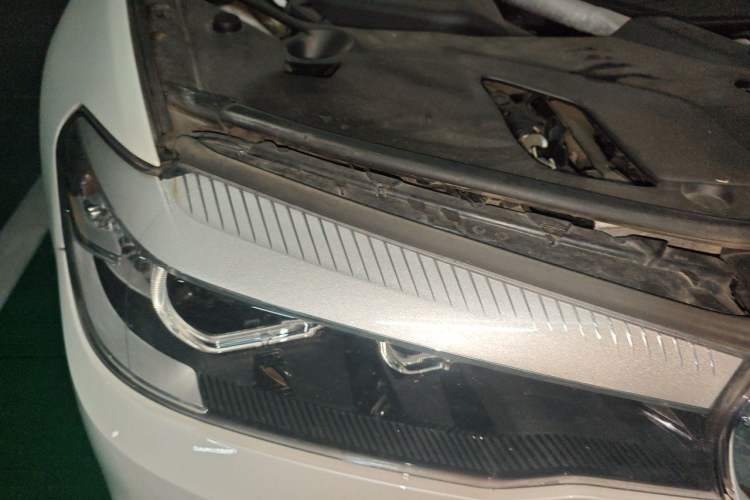 Used BMW 5 Series 2018 525Li Luxury Package Right Front Headlight