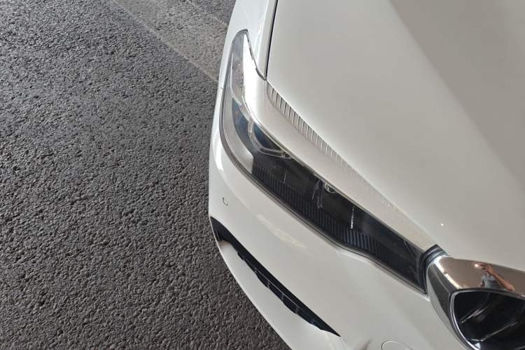 Used BMW 5 Series 2018 530Li Leading Model M Sport Package Right Front Headlight