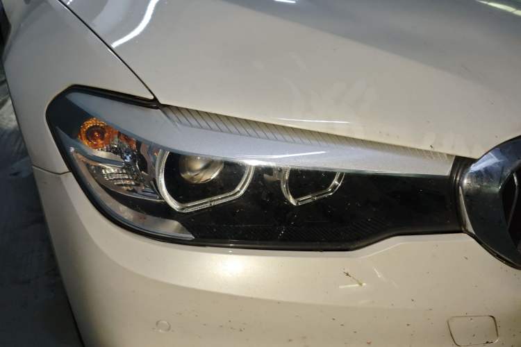 Used BMW 5 Series 2018 528Li Launch Special Edition Right Front Headlight