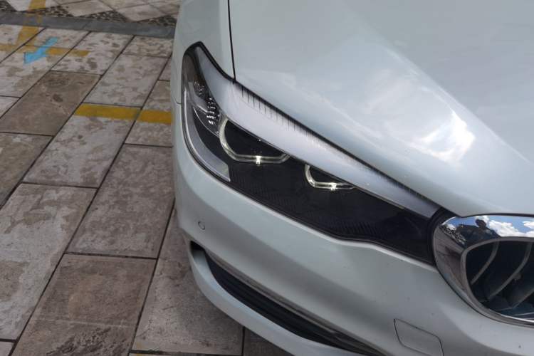 Used BMW 5 Series 2018 528Li Launch Special Edition Right Front Headlight
