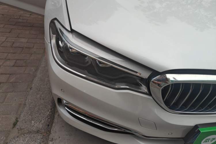Used BMW 5 Series 2018 Revised Version 530Li Leading Edition Luxury Package Right Front Headlight