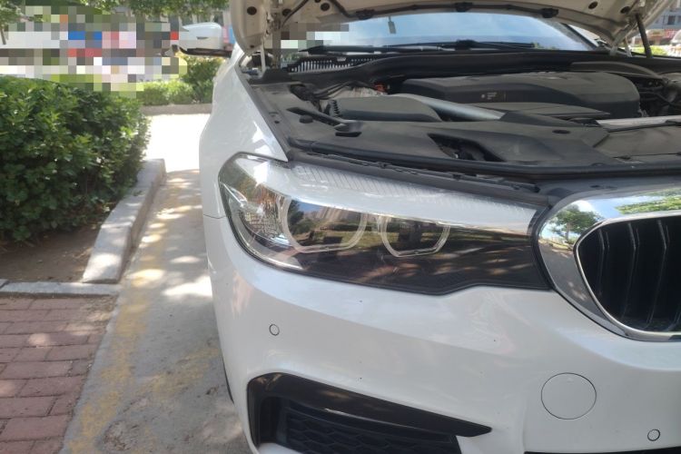 Used BMW 5 Series 2018 Restyled 530Li Leading Edition M Sport Package Right Front Headlight