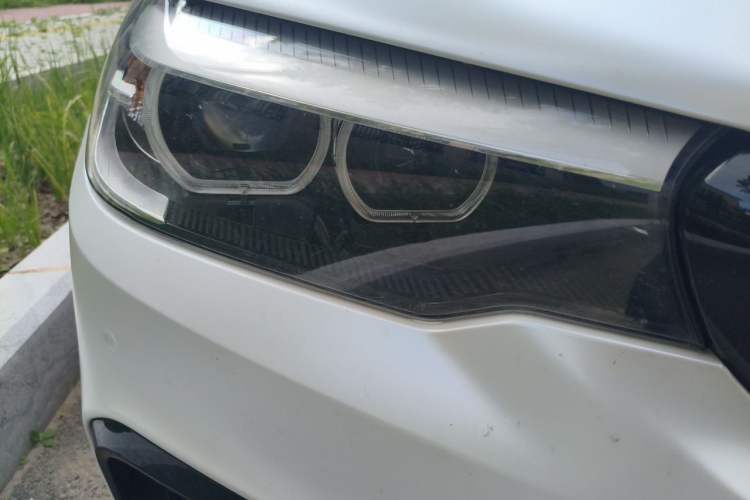 Used BMW 5 Series 2018 Facelifted 530Li xDrive M Sport Package Right Front Headlight