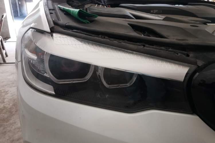 Used BMW 5 Series 2018 525Li Luxury Package Right Front Headlight