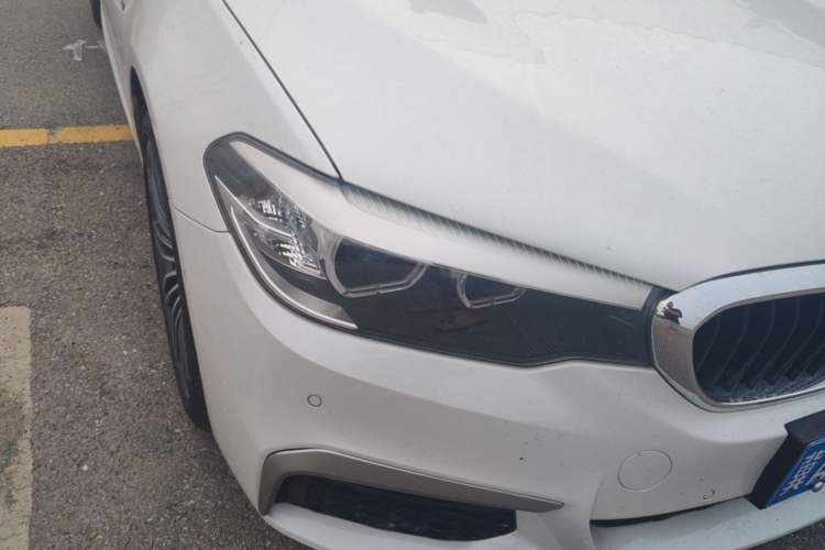 Used BMW 5 Series 2018 Revised Version 530Li Leading Edition Luxury Package Right Front Headlight