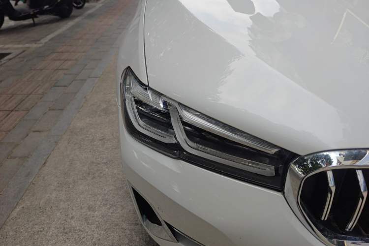 Used BMW 5 Series 2018 528Li Launch Special Edition Right Front Headlight