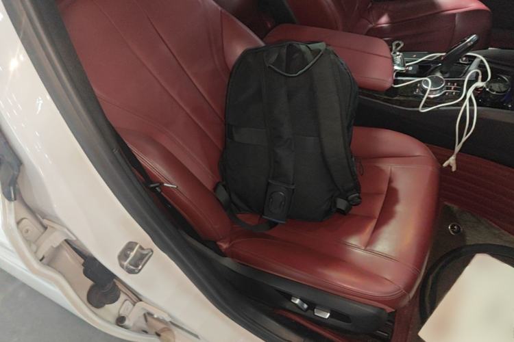 Used BMW 5 Series 2018 530Li Leading Model M Sport Package Right Front Seat