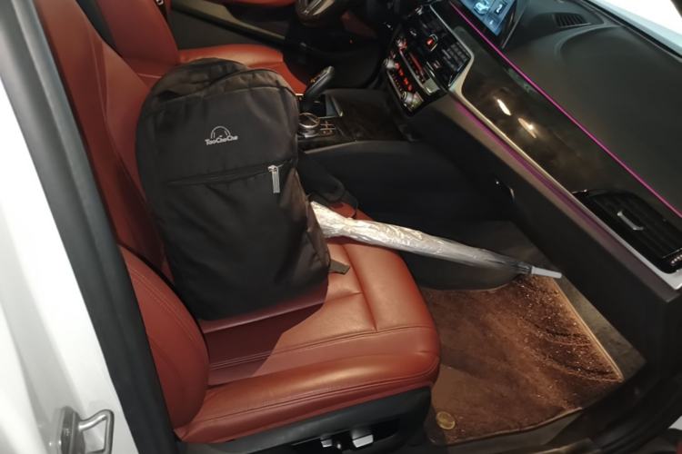Used BMW 5 Series 2018 Restyled 530Li Leading Edition M Sport Package Right Front Seat