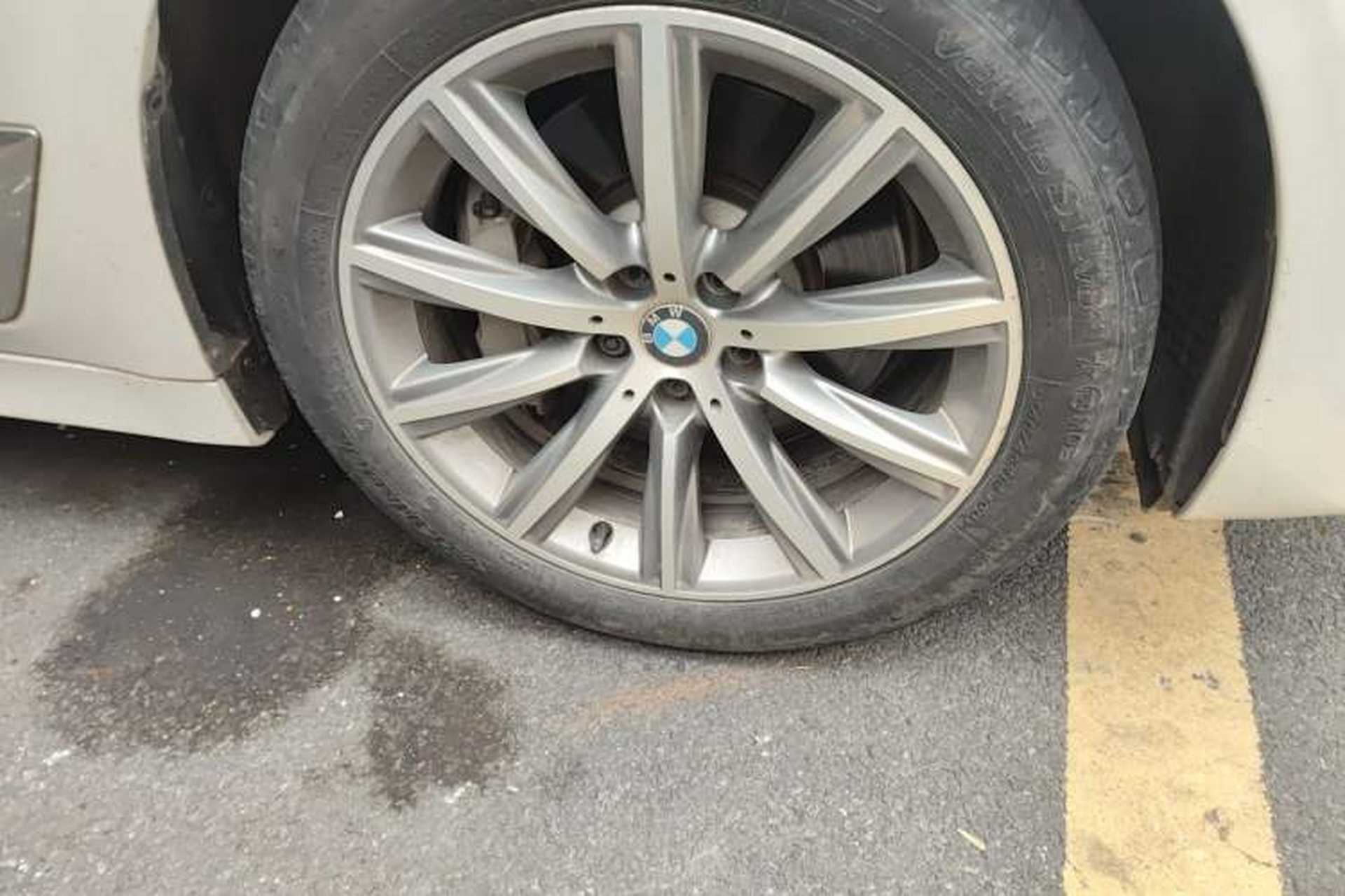 Used BMW 5 Series 2018 528Li Launch Special Edition Right Front Wheel Hub
