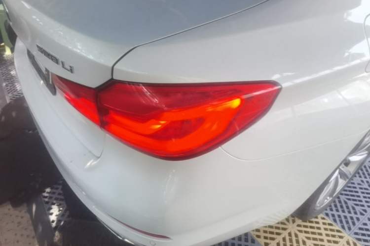Used BMW 5 Series 2018 528Li Launch Special Edition Right Rear Taillight