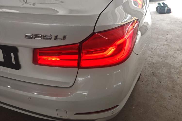 Used BMW 5 Series 2018 525Li Luxury Package Right Rear Taillight