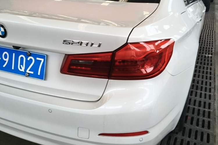Used BMW 5 Series 2018 528Li Launch Special Edition Right Rear Taillight