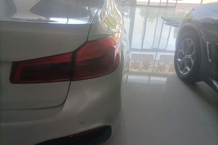 Used BMW 5 Series 2018 525Li M Sport Package Right Rear Taillight