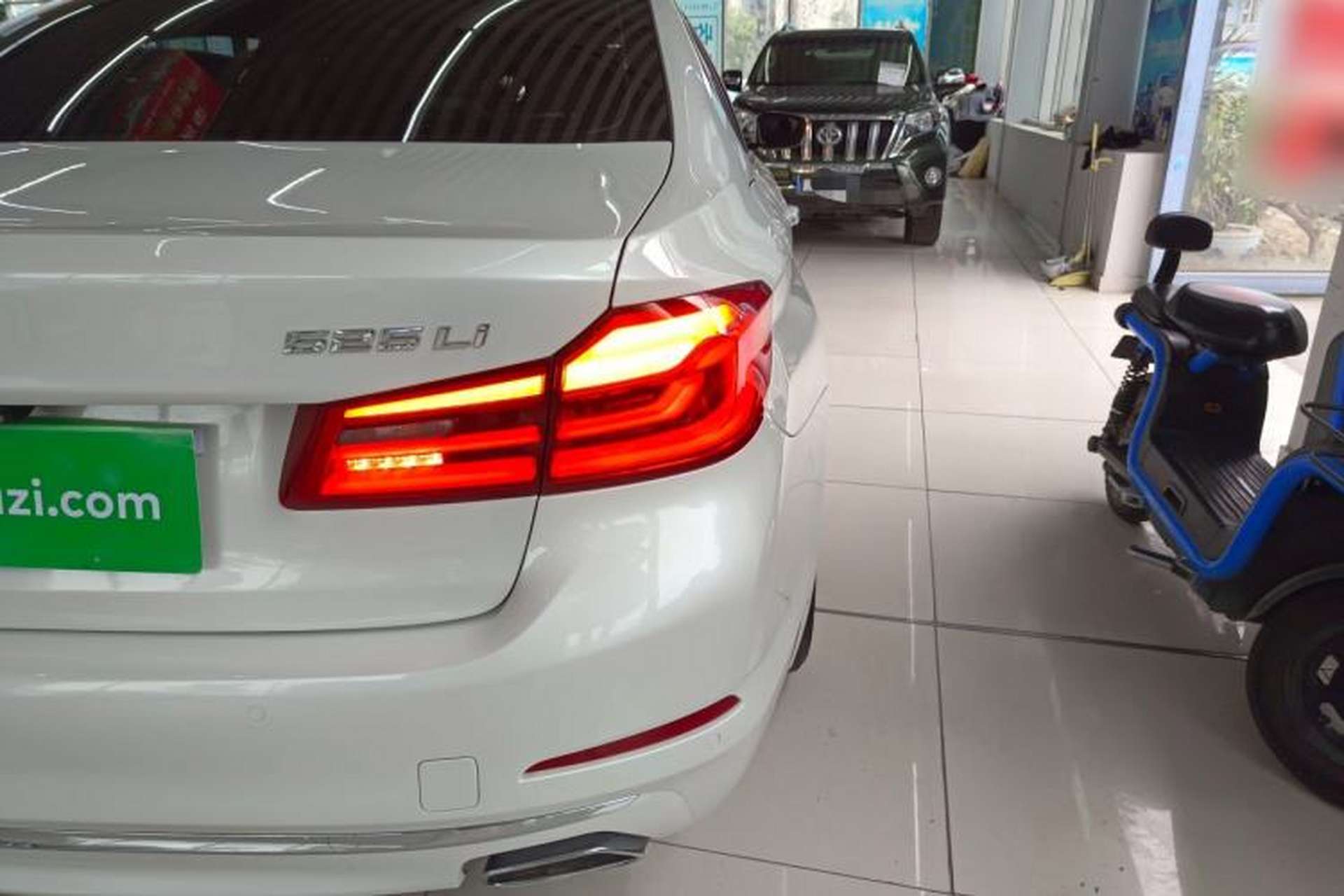 Used BMW 5 Series 2018 525Li Luxury Package Right Rear Taillight