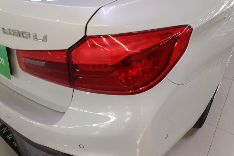 Used BMW 5 Series 2018 Restyled 530Li Leading Edition M Sport Package Right Rear Taillight