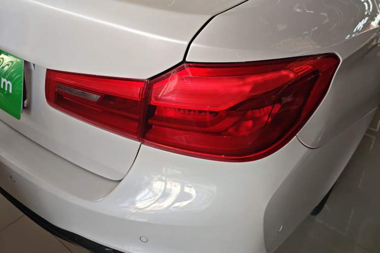 Used BMW 5 Series 2018 525Li M Sport Package Right Rear Taillight