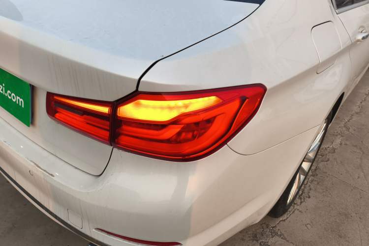 Used BMW 5 Series 2018 525Li Luxury Package Right Rear Taillight