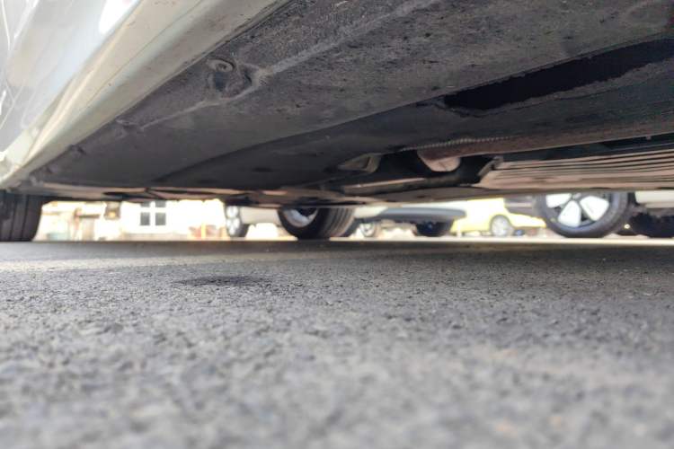 Used BMW 5 Series 2018 528Li Launch Special Edition Right Side Sill