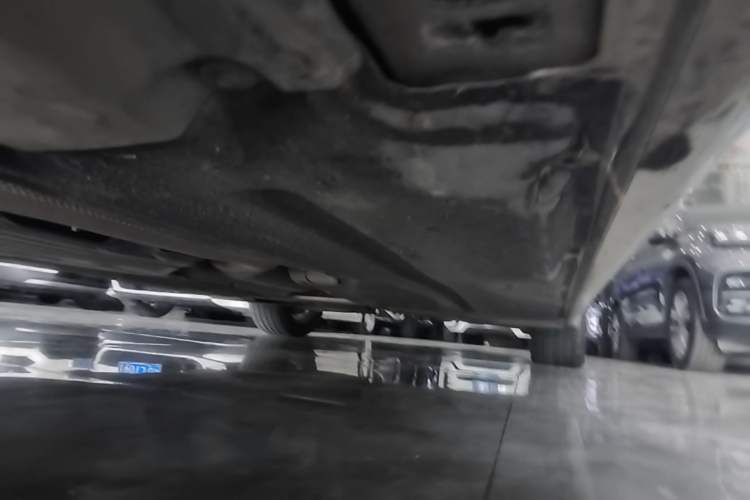 Used BMW 5 Series 2018 528Li Launch Special Edition Right Side Sill