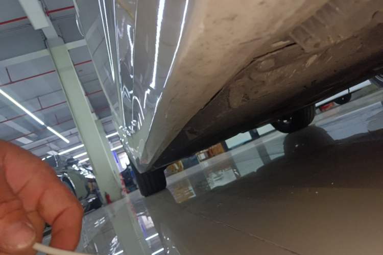 Used BMW 5 Series 2018 528Li Launch Special Edition Right Side Sill