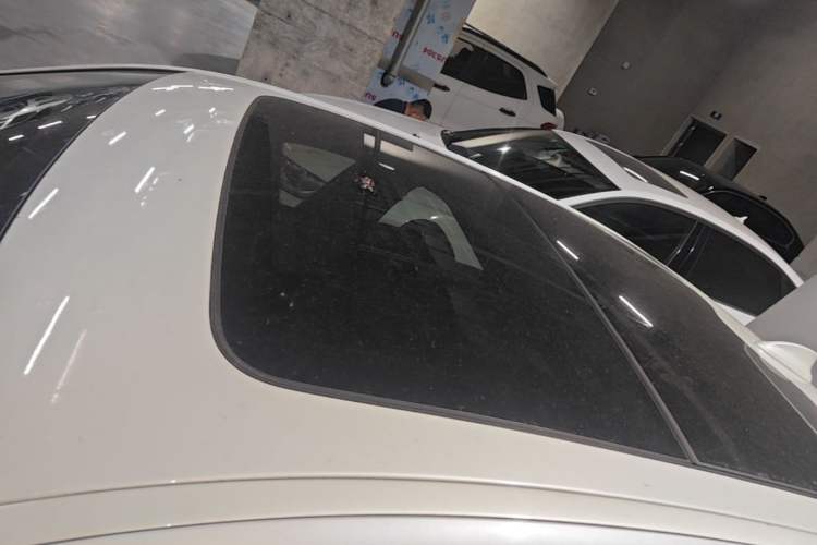 Used BMW 5 Series 2018 530Li Leading Model M Sport Package Roof