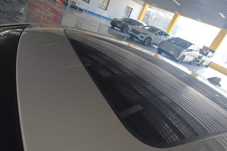 Used BMW 5 Series 2018 525i M Sport Package Roof