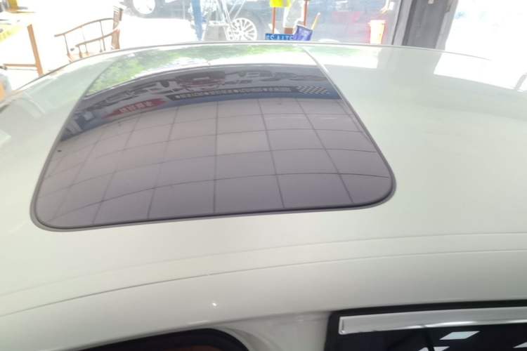 Used BMW 5 Series 2018 528Li Launch Special Edition Roof