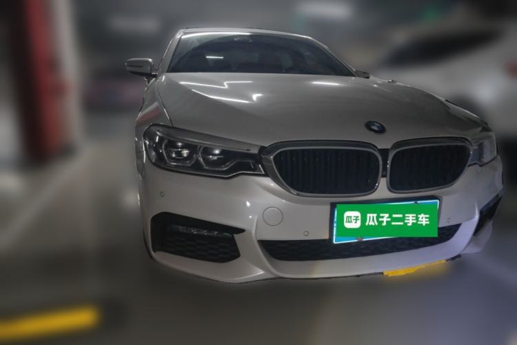 Used BMW 5 Series 2018 530Li Leading Model M Sport Package Guazi used car, China used car export, Used car for sale, Used  cars, Cheapest cars for sale