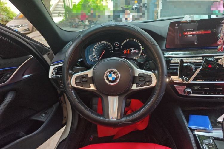 Used BMW 5 Series 2018 525Li M Sport Package Steering Wheel