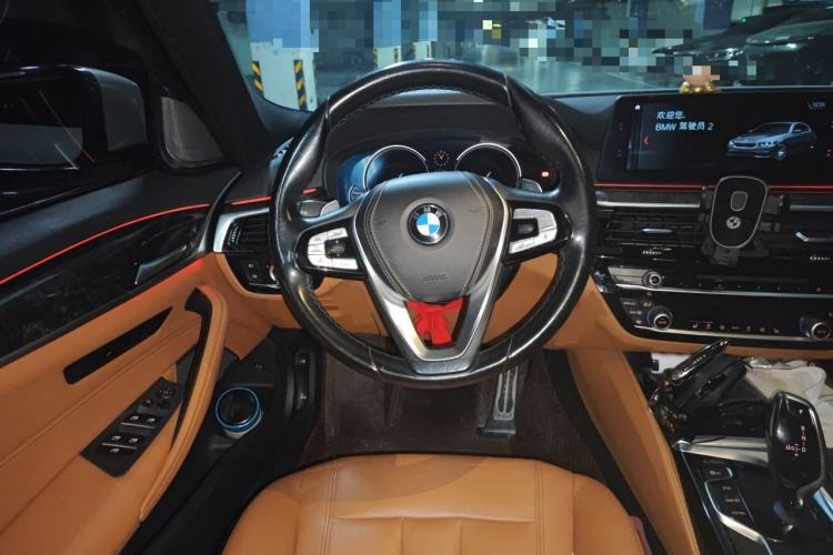 Used BMW 5 Series 2018 530Li Leading Model M Sport Package Steering Wheel
