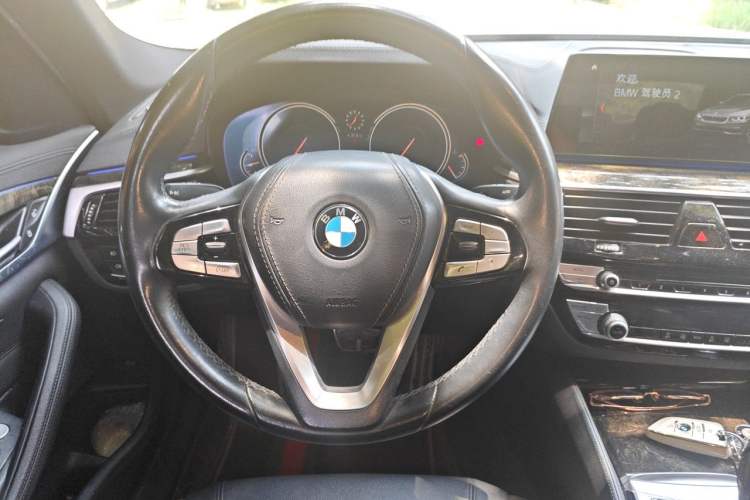 Used BMW 5 Series 2018 525Li M Sport Package Steering Wheel