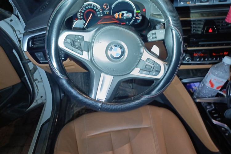 Used BMW 5 Series 2018 Facelifted 530Li xDrive M Sport Package Steering Wheel