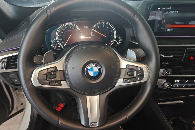 Used BMW 5 Series 2018 Facelifted 530Li xDrive M Sport Package Steering Wheel
