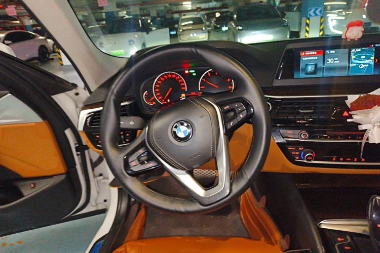 Used BMW 5 Series 2018 528Li Launch Special Edition Steering Wheel
