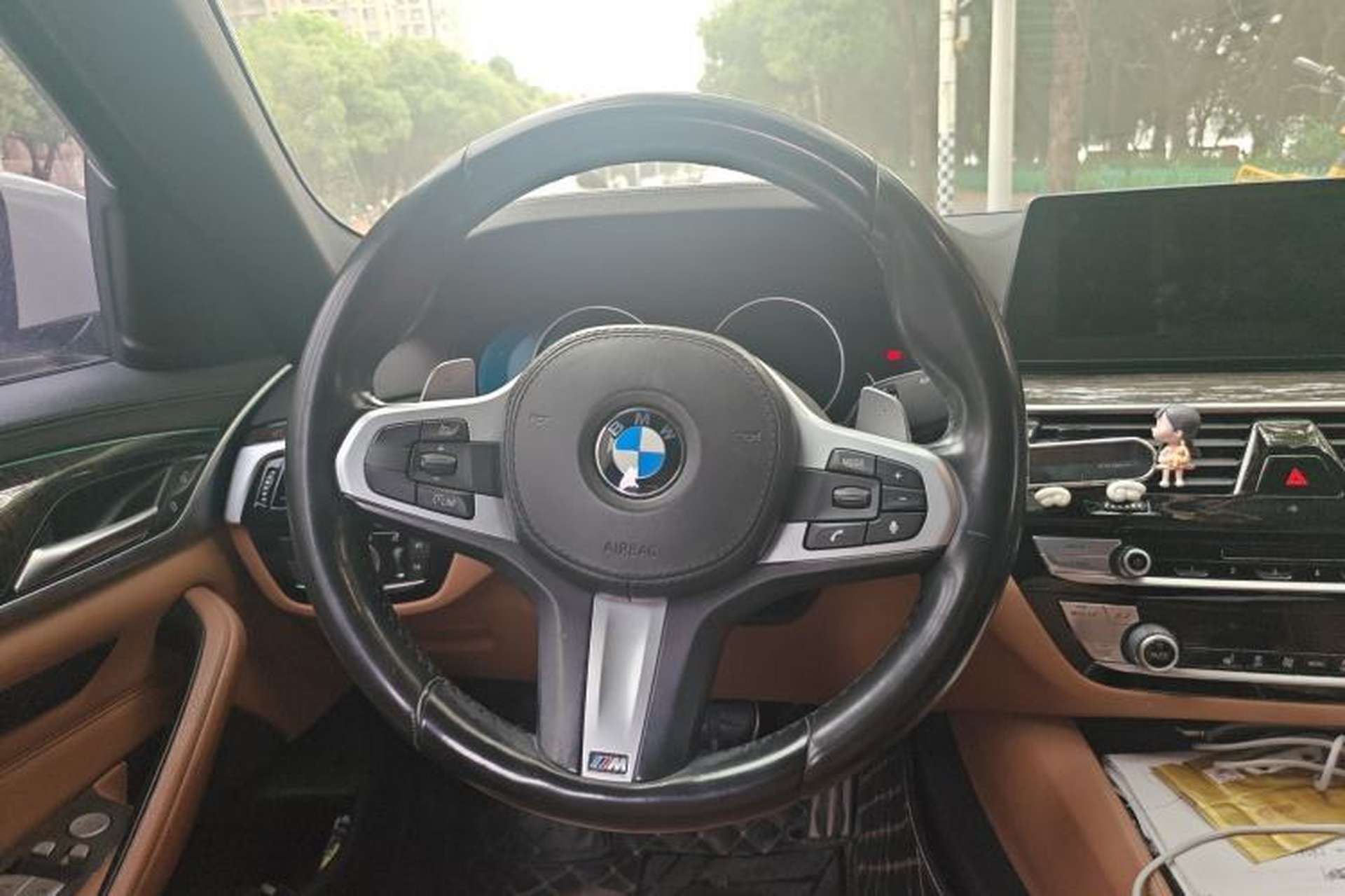 Used BMW 5 Series 2018 Restyled 530Li Leading Edition M Sport Package Steering Wheel