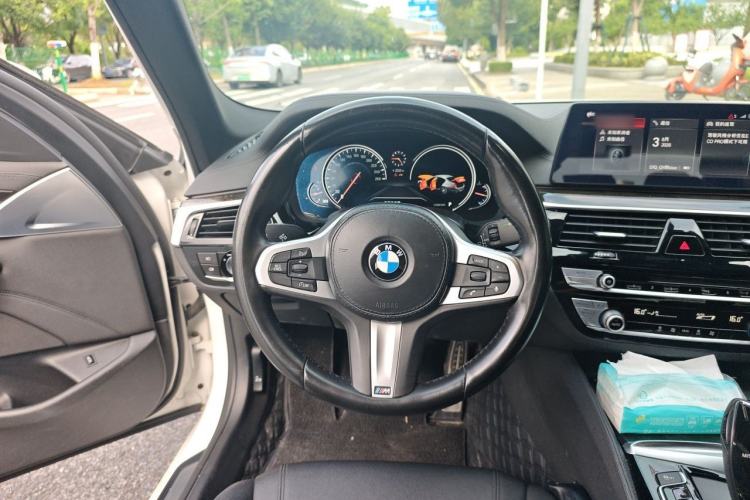 Used BMW 5 Series 2018 525Li M Sport Package Steering Wheel