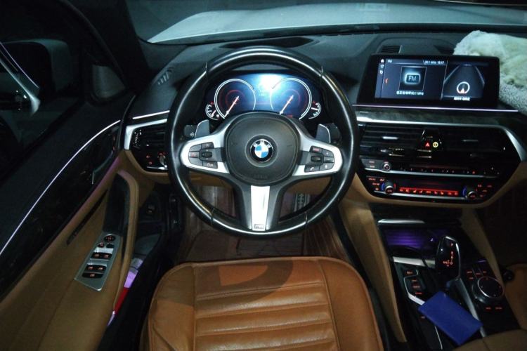 Used BMW 5 Series 2018 Restyled 530Li Luxury Edition M Sport Package Steering Wheel