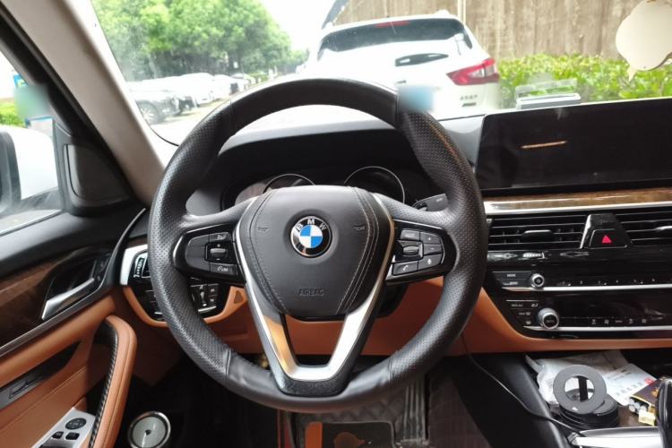 Used BMW 5 Series 2018 528Li Launch Special Edition Steering Wheel